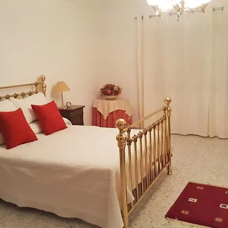 Rosales Villa